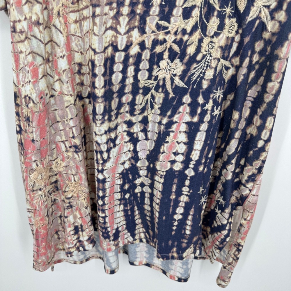 Johnny Was Tunic Top Medium Blue Tie Dye Embroidered Floral Stars Boho - Picture 3 of 11
